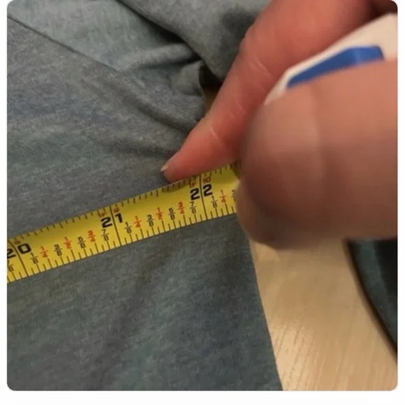 Vuori women’s daydream crew tee Teal Crewneck Sweater Large - Picture 3 of 5